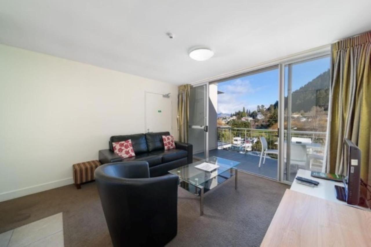 Mountain View City Apartment كوينستاون المظهر الخارجي الصورة